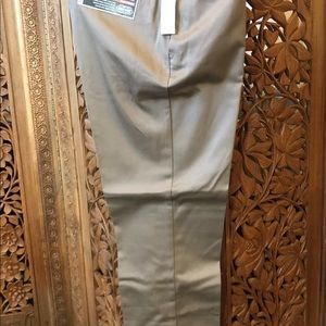 NWT Roundtree and Yorke travel smart travel pants flat front